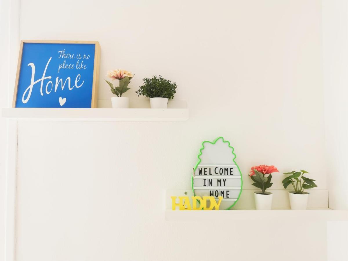 #4 Joli Appartement A 2 Pas Du Metro Et Paris 20 바뇰레 외부 사진